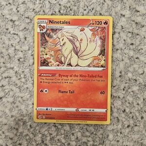 POKEMON TCG Card Ninetales Fusion Strike 031/264